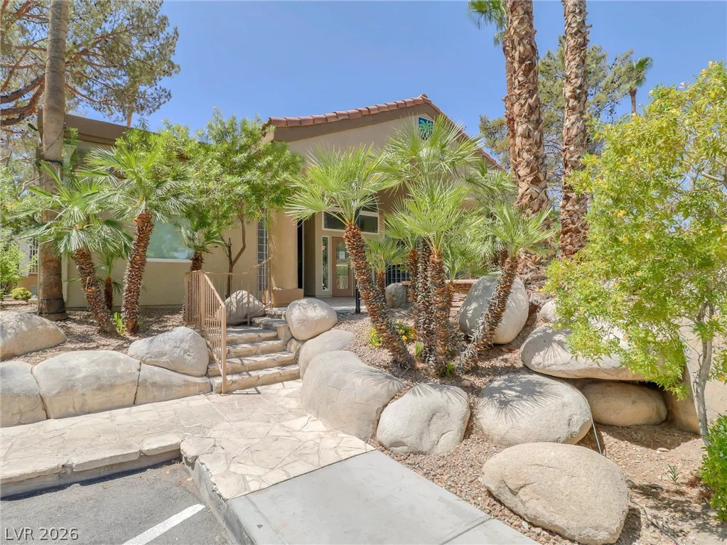 3145 Flamingo, Las Vegas, NV 89121