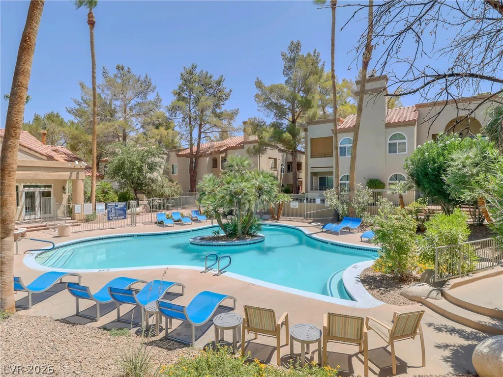 3145 Flamingo, Las Vegas, NV 89121