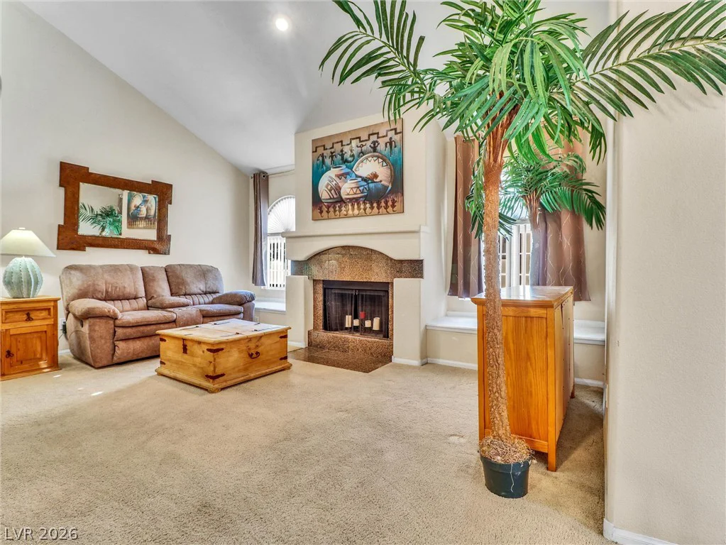 3145 Flamingo, Las Vegas, NV 89121