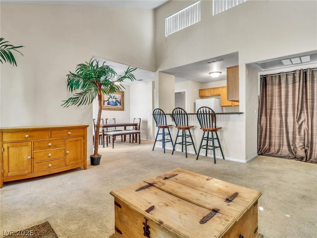 3145 Flamingo, Las Vegas, NV 89121