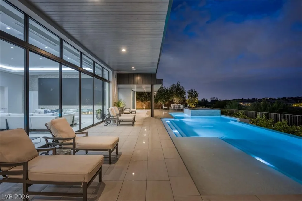 43 Crested Cloud, Las Vegas, NV 89135