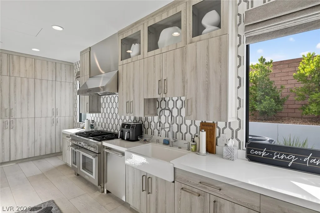 43 Crested Cloud, Las Vegas, NV 89135