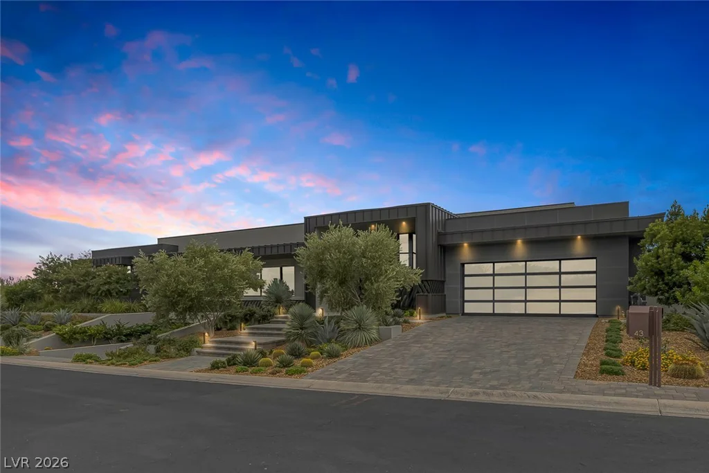 43 Crested Cloud, Las Vegas, NV 89135