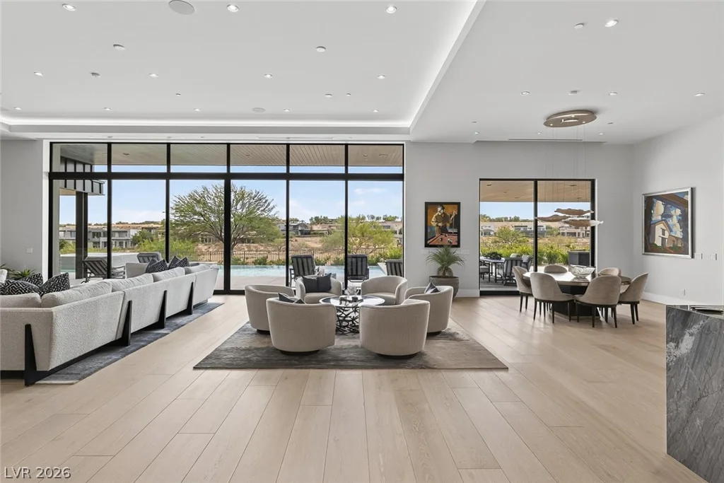 43 Crested Cloud, Las Vegas, NV 89135