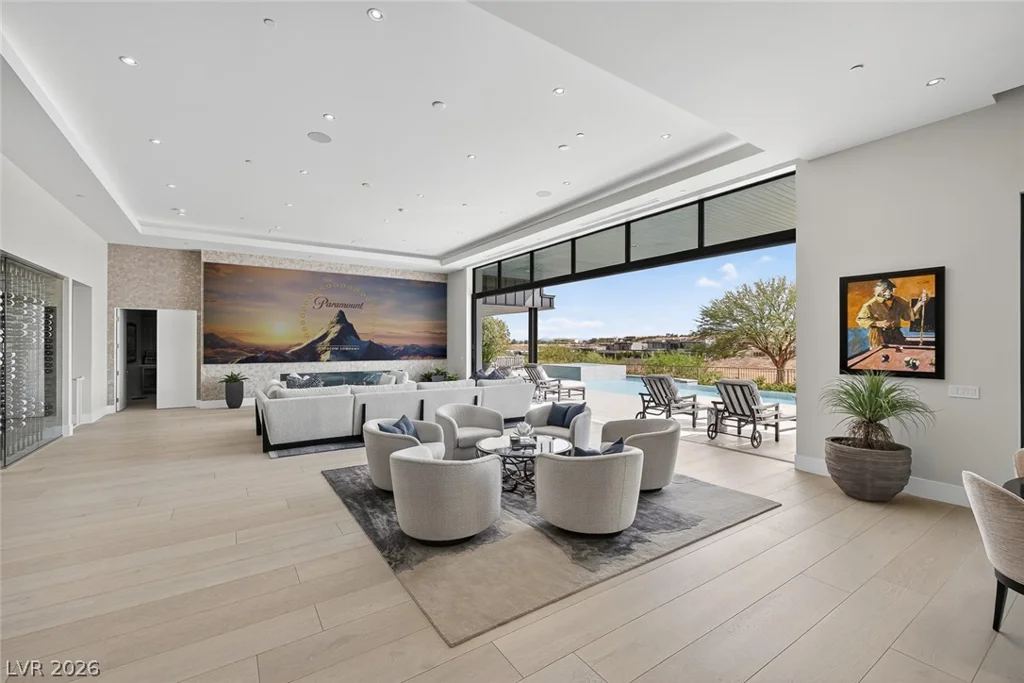 43 Crested Cloud, Las Vegas, NV 89135