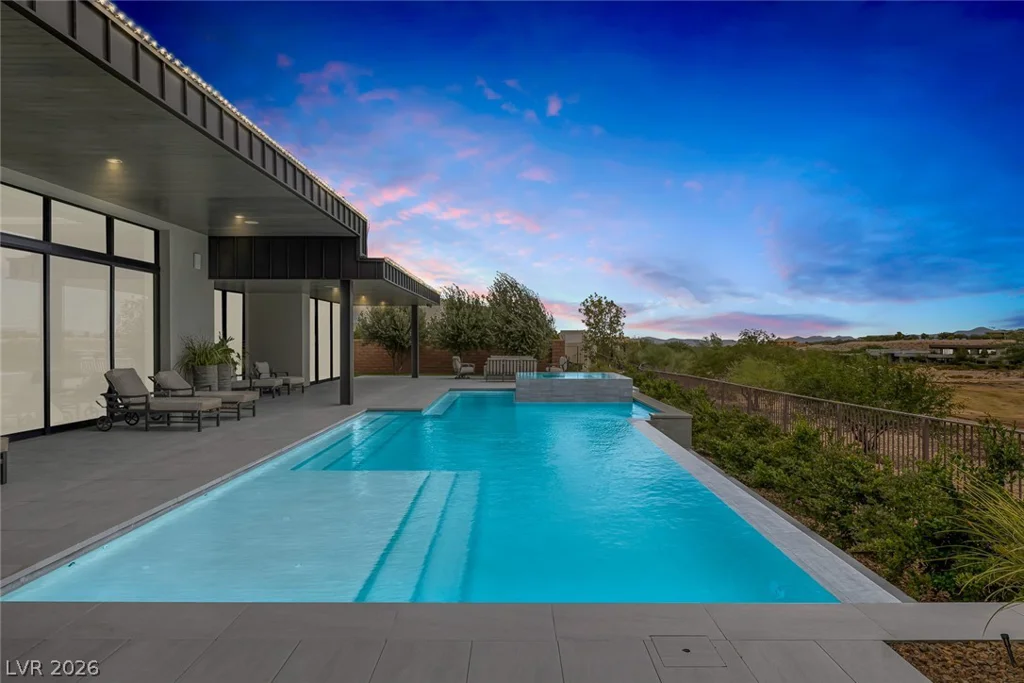 43 Crested Cloud, Las Vegas, NV 89135