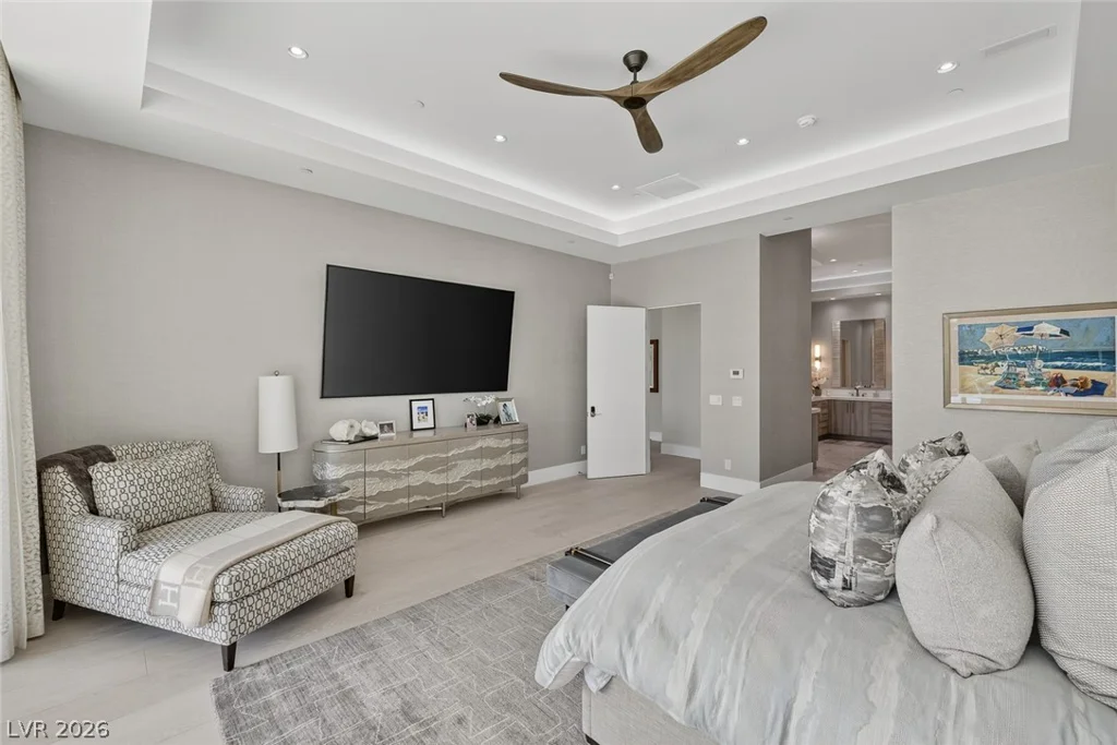 43 Crested Cloud, Las Vegas, NV 89135