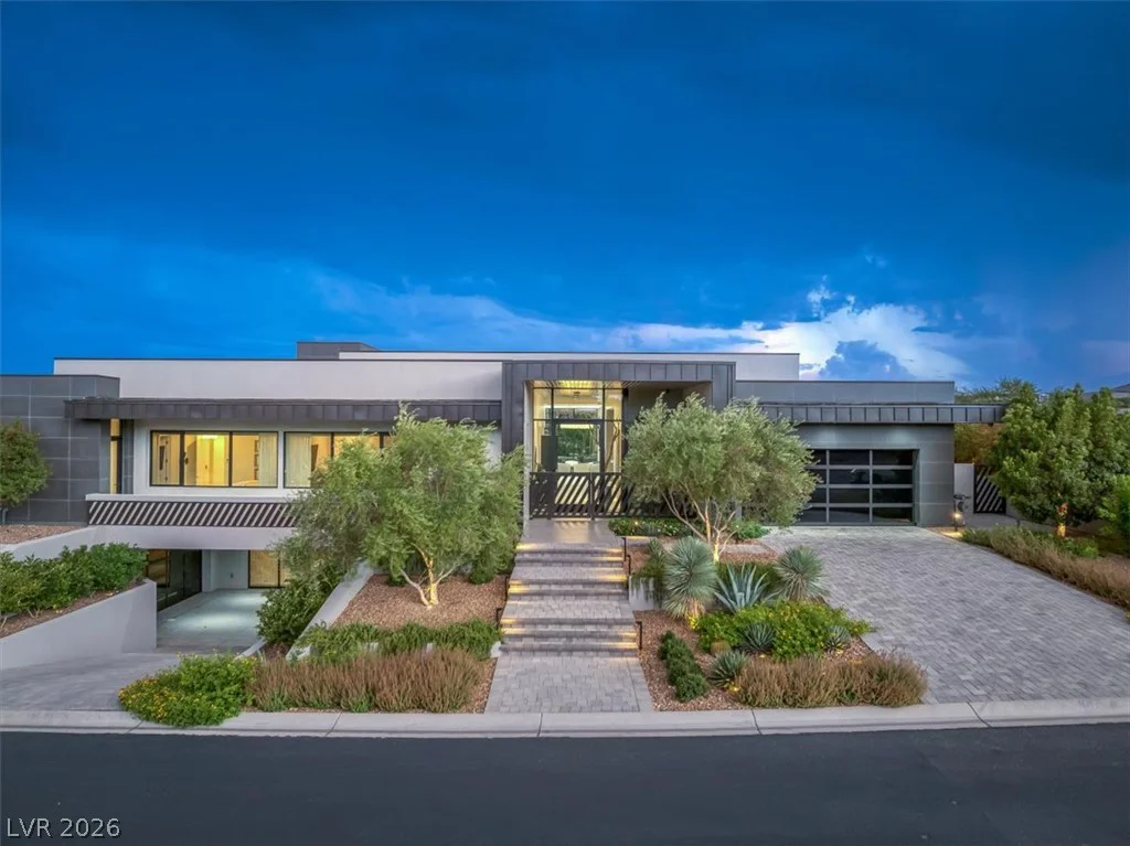 43 Crested Cloud, Las Vegas, NV 89135