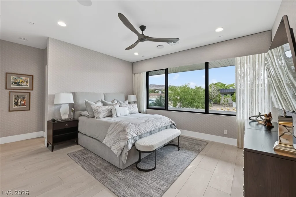 43 Crested Cloud, Las Vegas, NV 89135