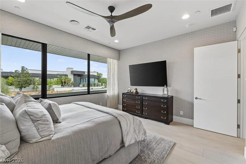 43 Crested Cloud, Las Vegas, NV 89135