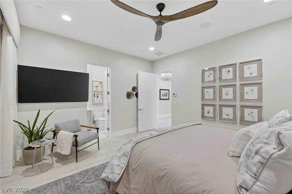 43 Crested Cloud, Las Vegas, NV 89135