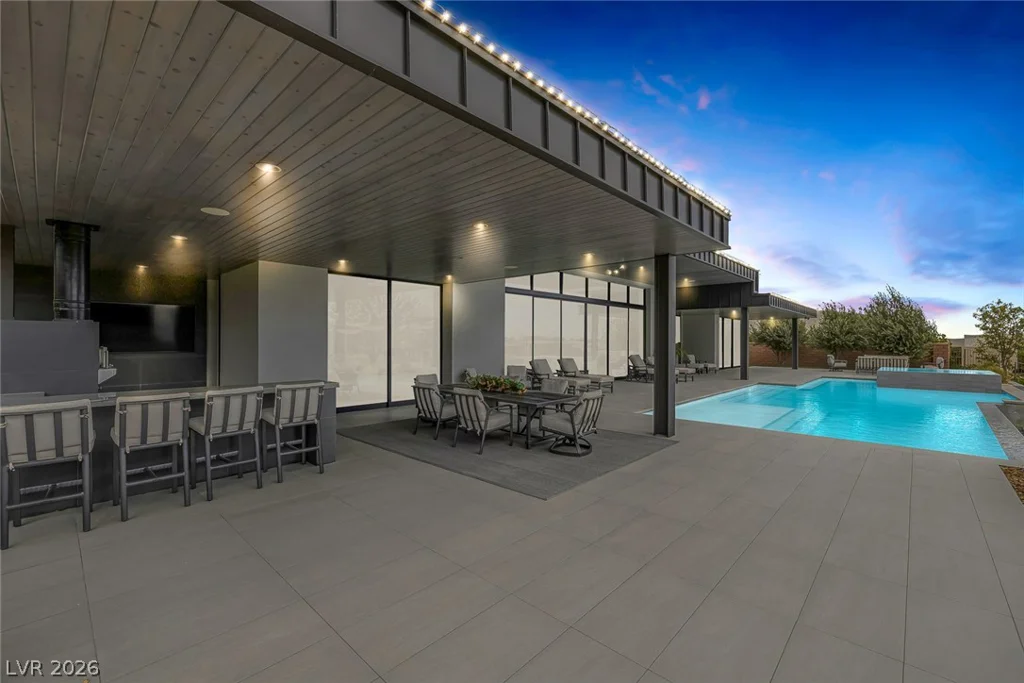 43 Crested Cloud, Las Vegas, NV 89135