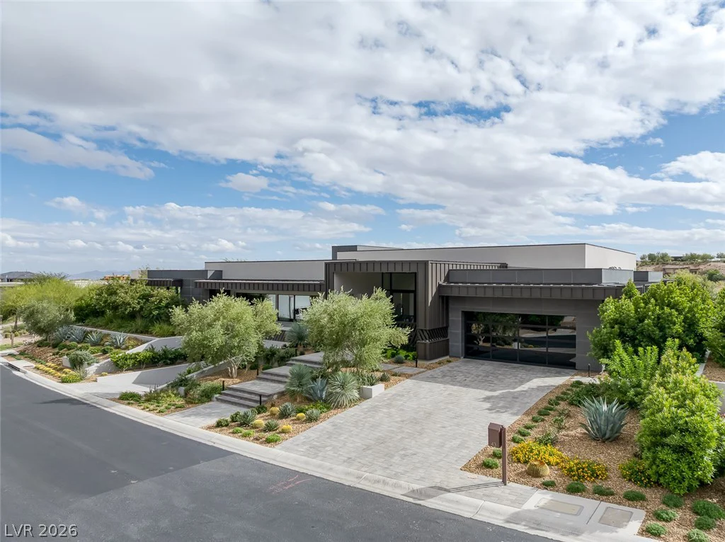 43 Crested Cloud, Las Vegas, NV 89135