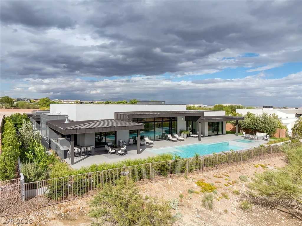 43 Crested Cloud, Las Vegas, NV 89135
