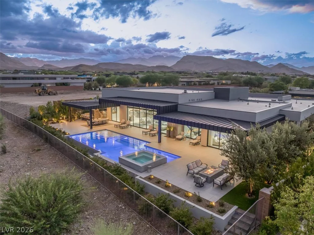 43 Crested Cloud, Las Vegas, NV 89135