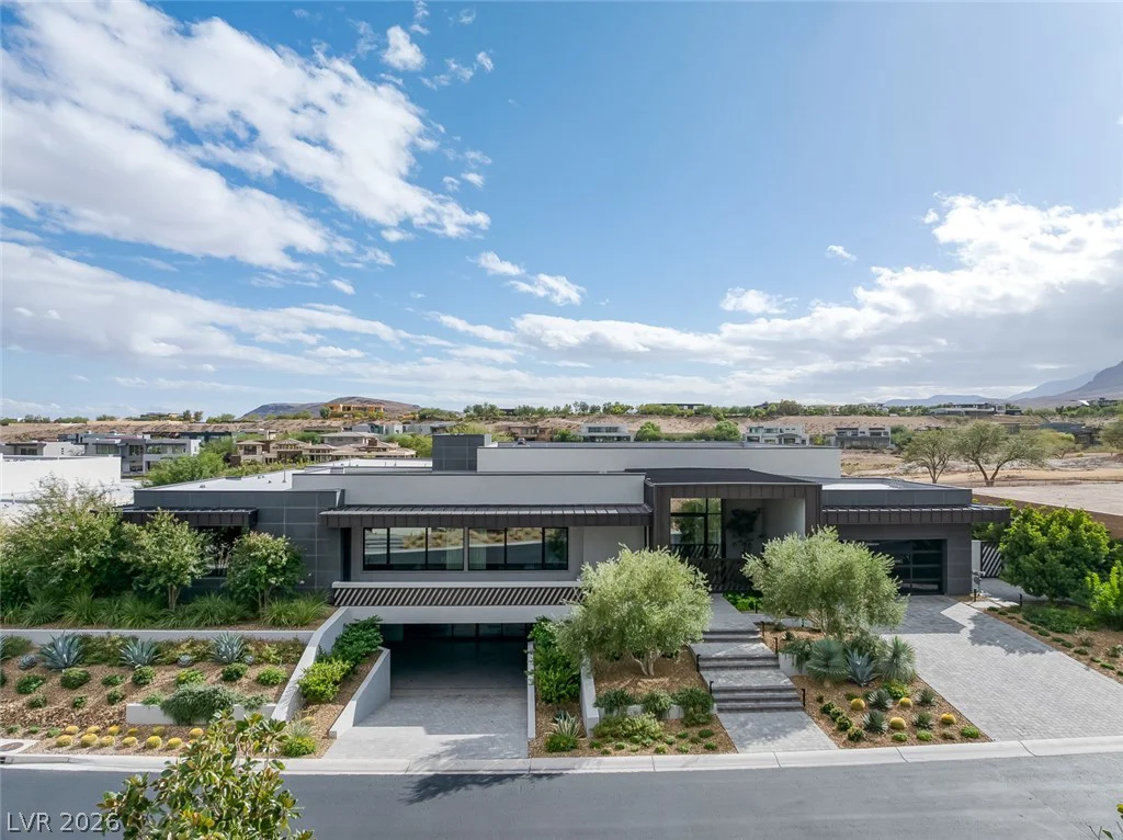 43 Crested Cloud, Las Vegas, NV 89135