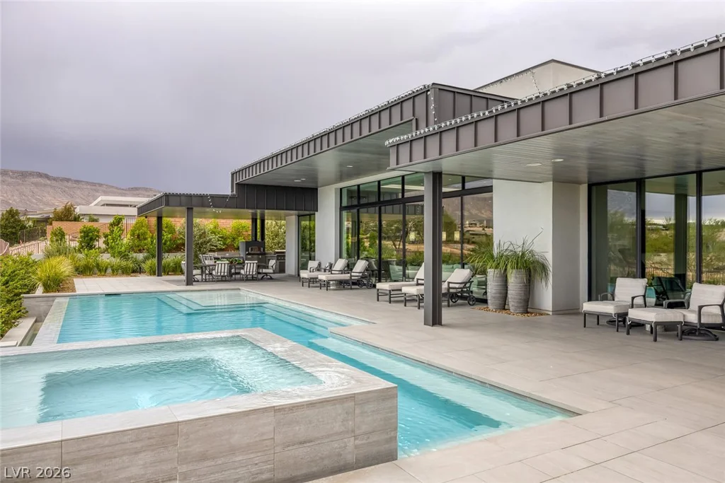 43 Crested Cloud, Las Vegas, NV 89135