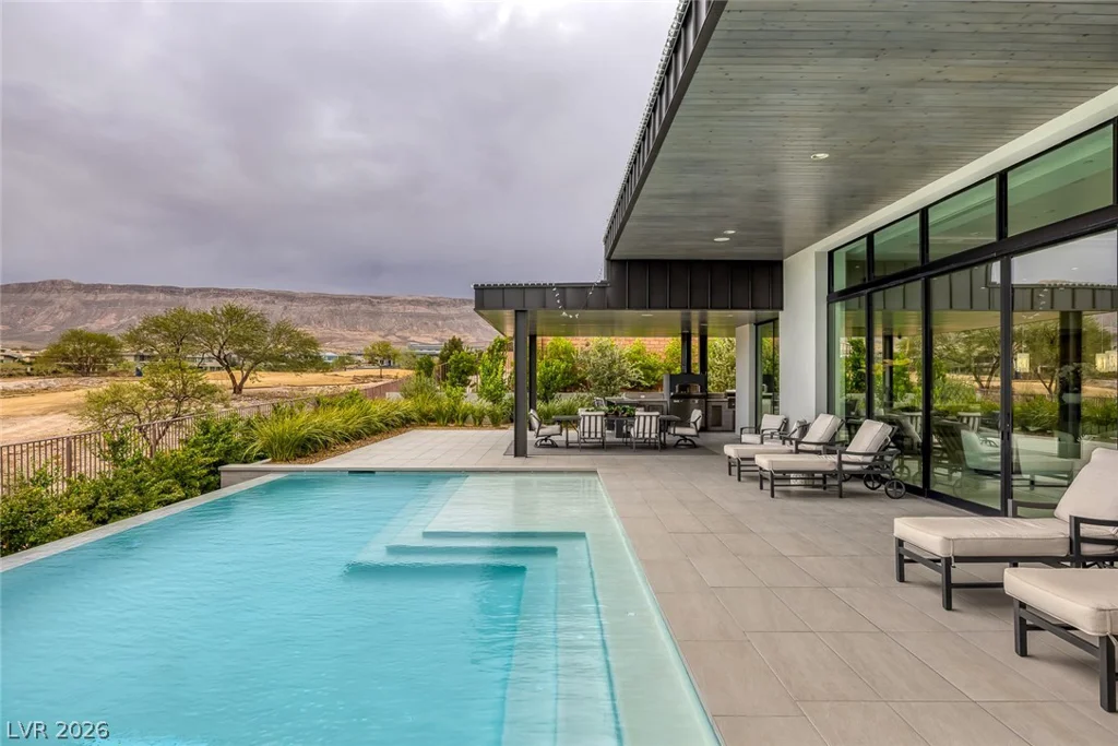 43 Crested Cloud, Las Vegas, NV 89135