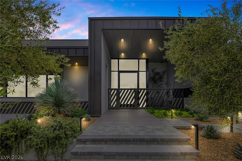 43 Crested Cloud, Las Vegas, NV 89135