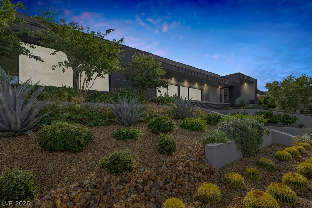 43 Crested Cloud, Las Vegas, NV 89135