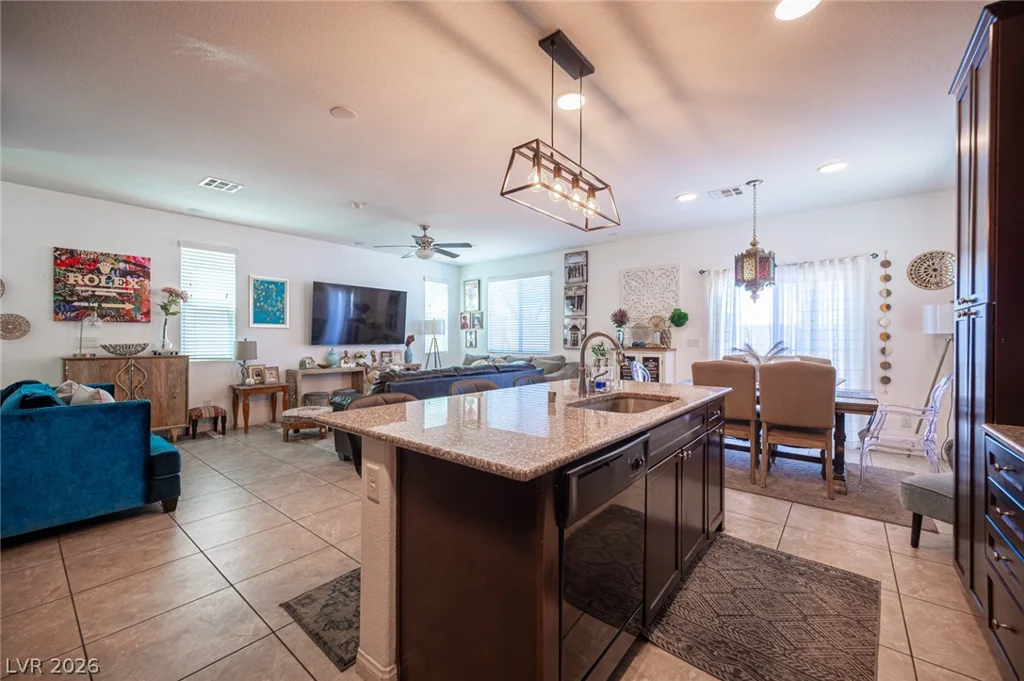 6932 Yellow Cosmos, Las Vegas, NV 89130