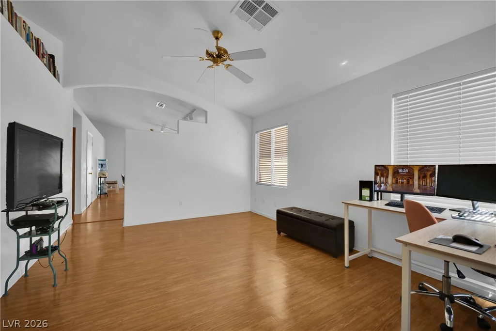 2311 Red Crossbill, Las Vegas, NV 89142