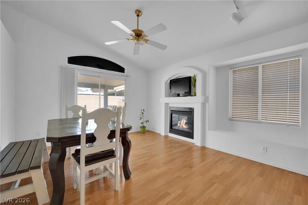 2311 Red Crossbill, Las Vegas, NV 89142