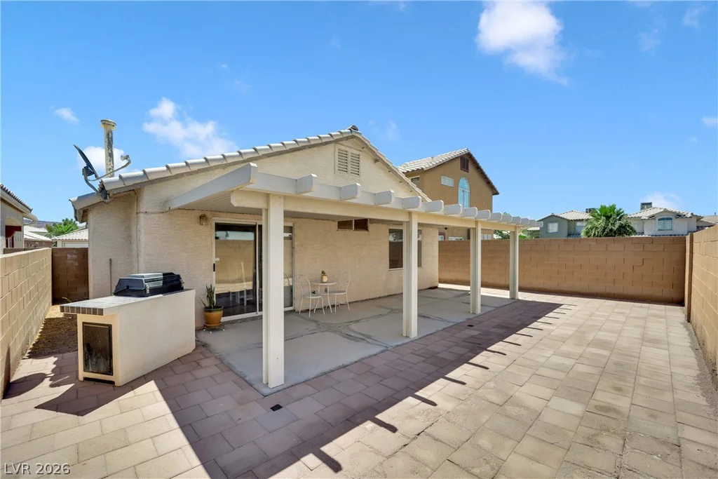 2311 Red Crossbill, Las Vegas, NV 89142