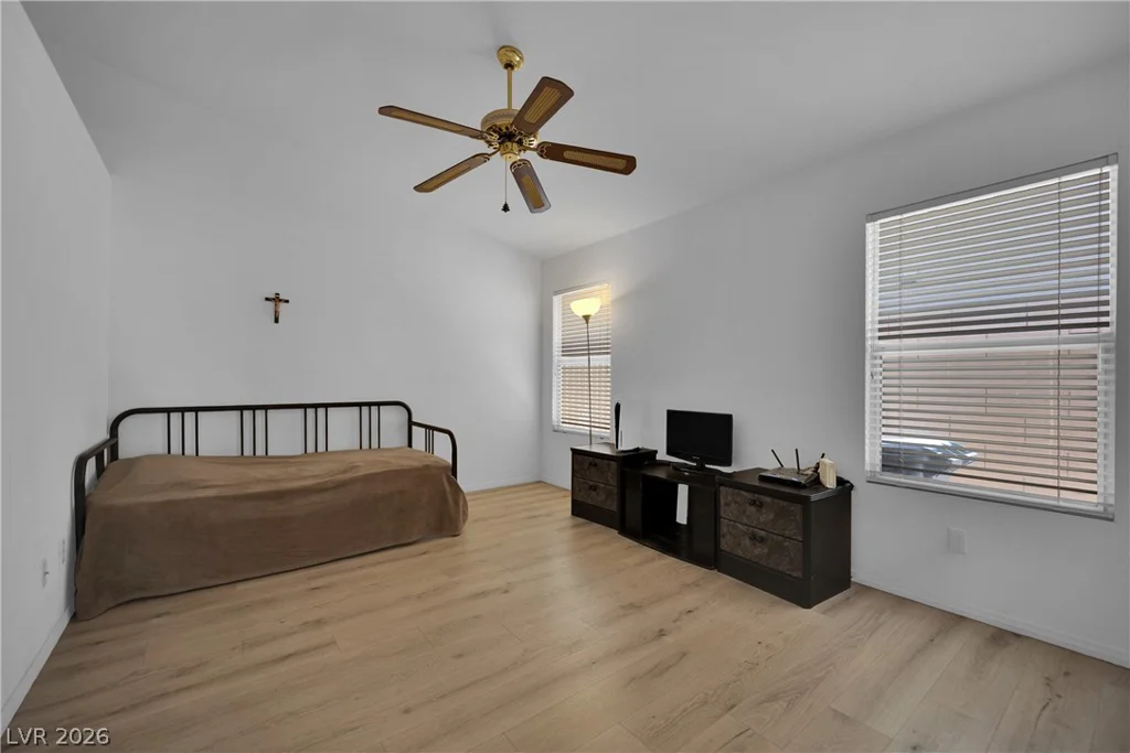2311 Red Crossbill, Las Vegas, NV 89142