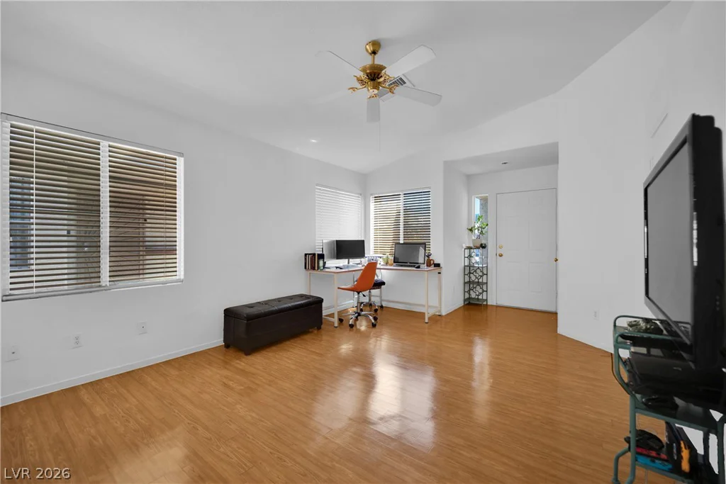 2311 Red Crossbill, Las Vegas, NV 89142
