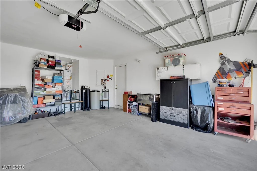 2311 Red Crossbill, Las Vegas, NV 89142