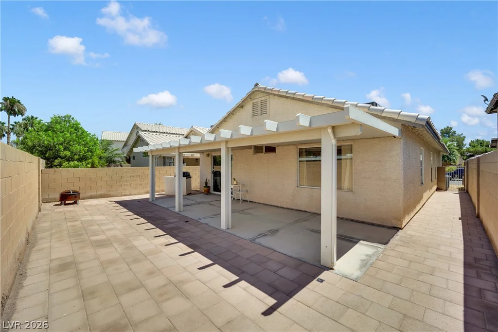 2311 Red Crossbill, Las Vegas, NV 89142