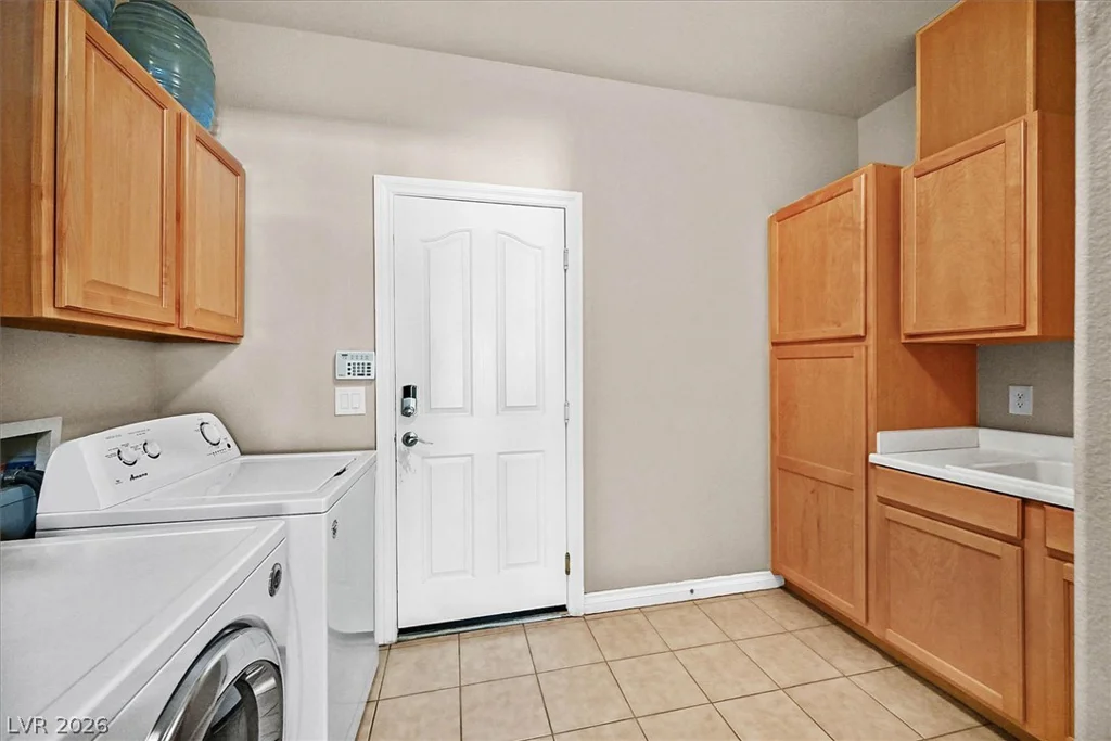 6238 Bayhaven, Las Vegas, NV 89131