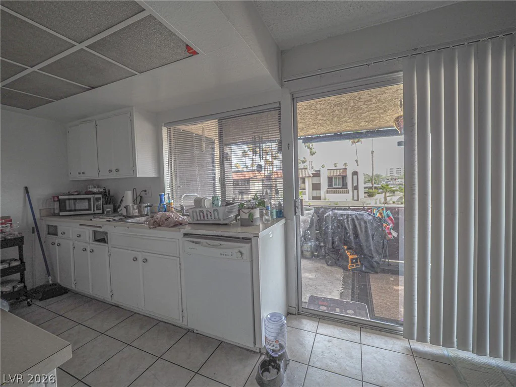1370 Vegas Valley, Las Vegas, NV 89169