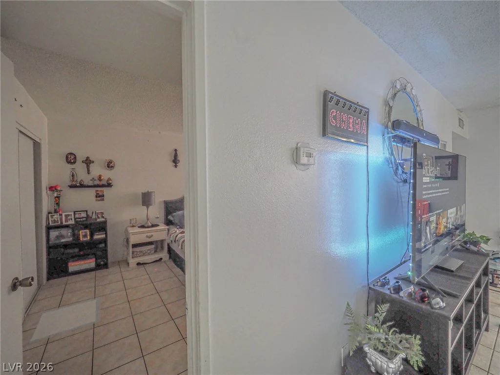 1370 Vegas Valley, Las Vegas, NV 89169