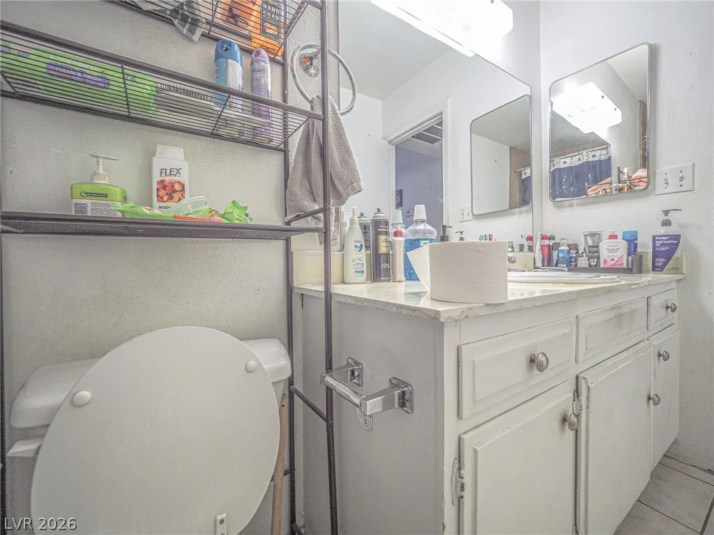 1370 Vegas Valley, Las Vegas, NV 89169