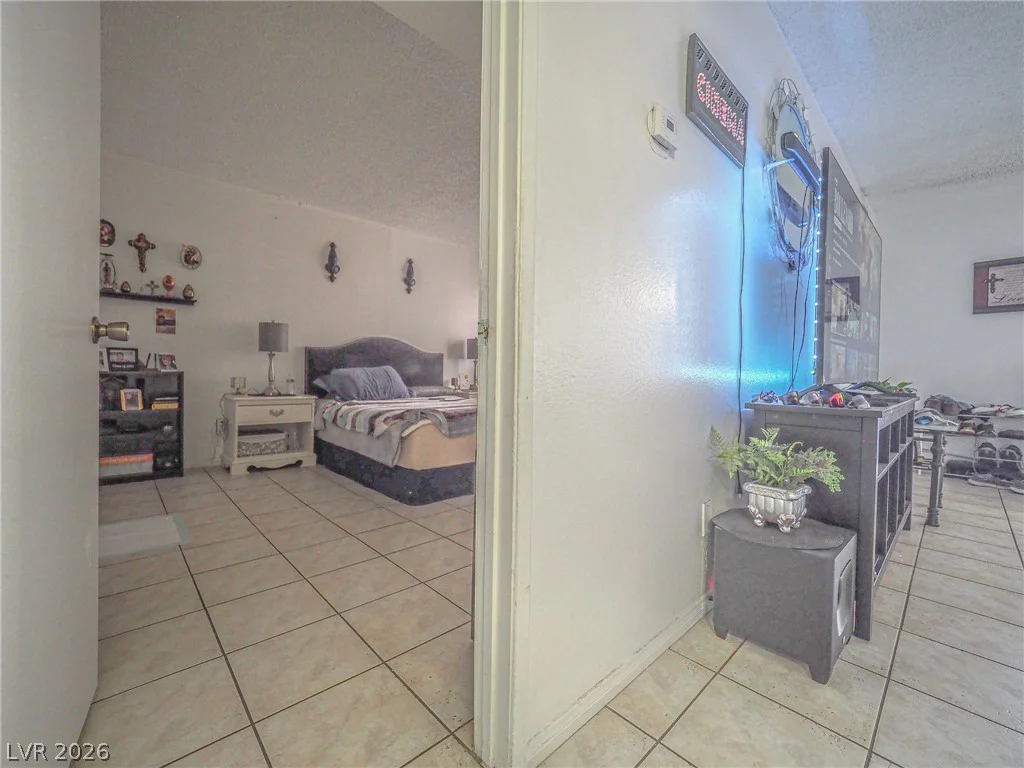 1370 Vegas Valley, Las Vegas, NV 89169