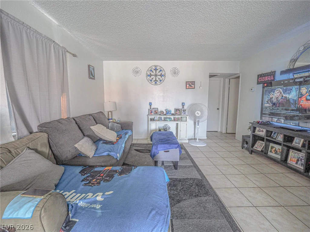 1370 Vegas Valley, Las Vegas, NV 89169
