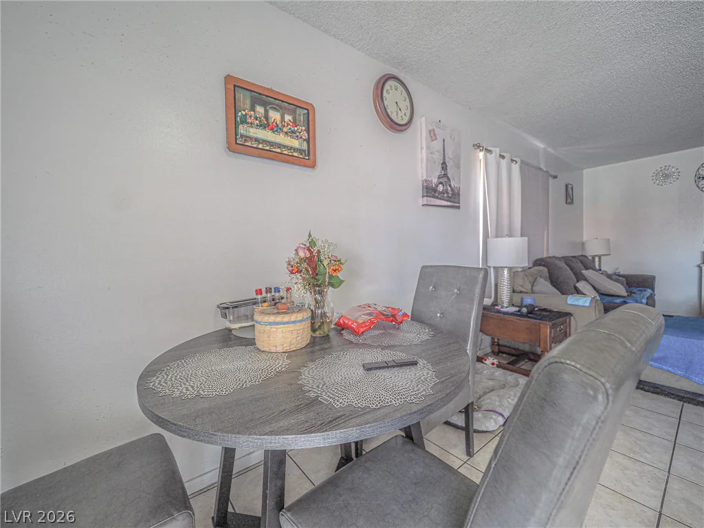 1370 Vegas Valley, Las Vegas, NV 89169
