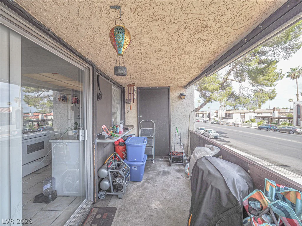 1370 Vegas Valley, Las Vegas, NV 89169
