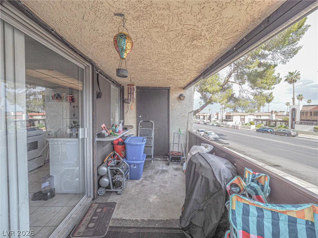 1370 Vegas Valley, Las Vegas, NV 89169