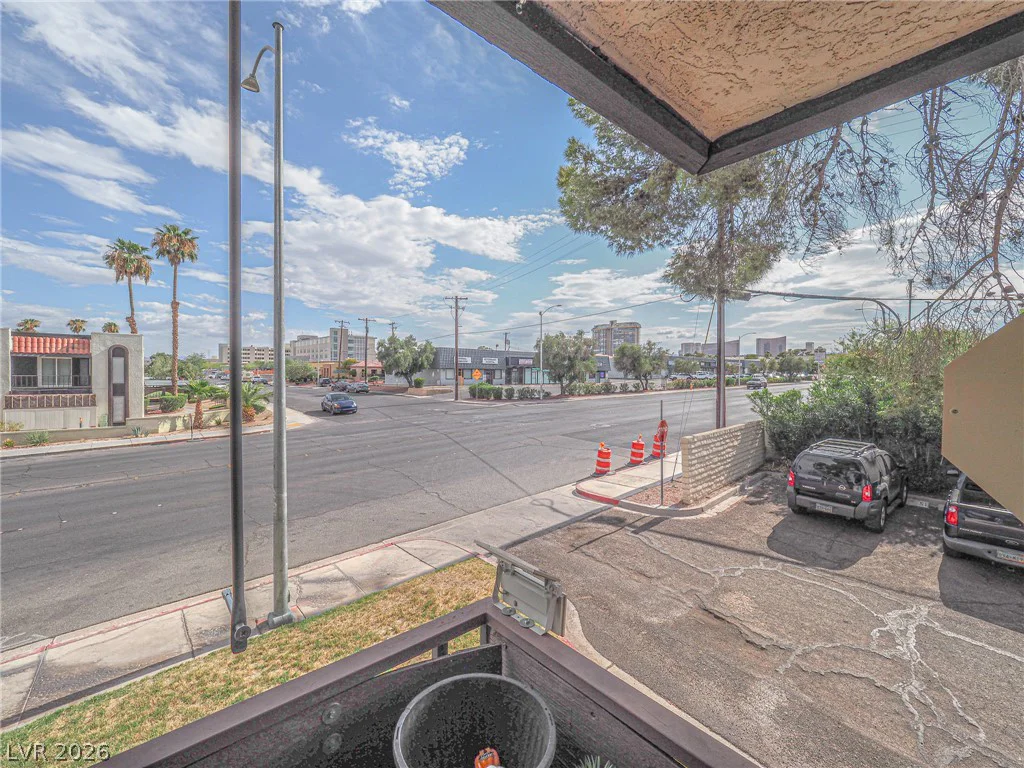 1370 Vegas Valley, Las Vegas, NV 89169
