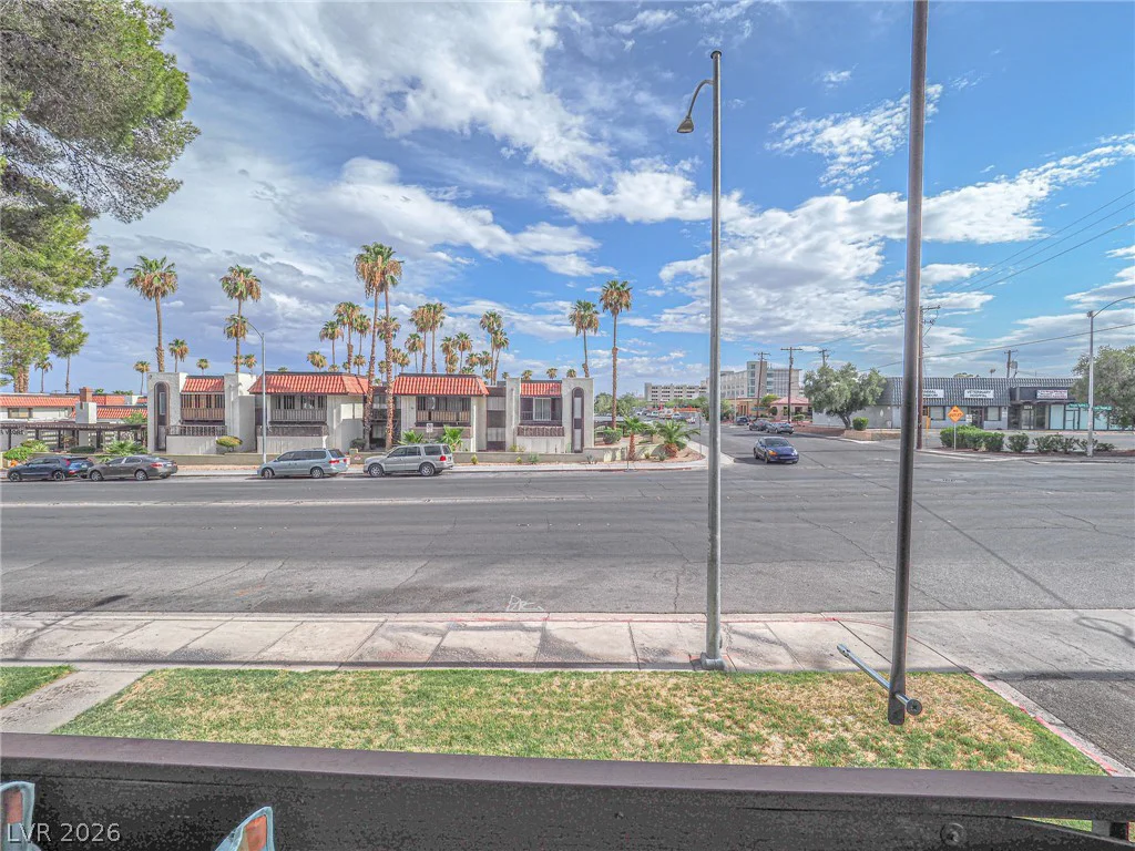 1370 Vegas Valley, Las Vegas, NV 89169