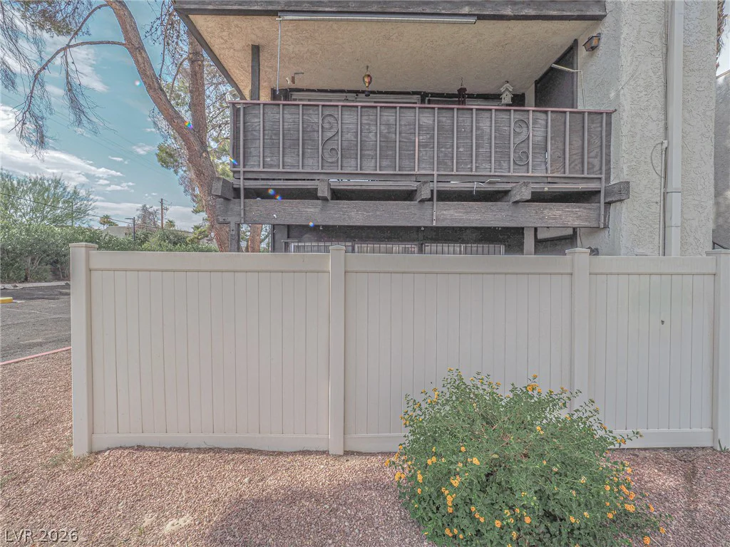 1370 Vegas Valley, Las Vegas, NV 89169