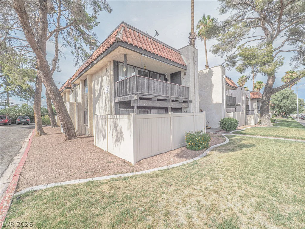 1370 Vegas Valley, Las Vegas, NV 89169
