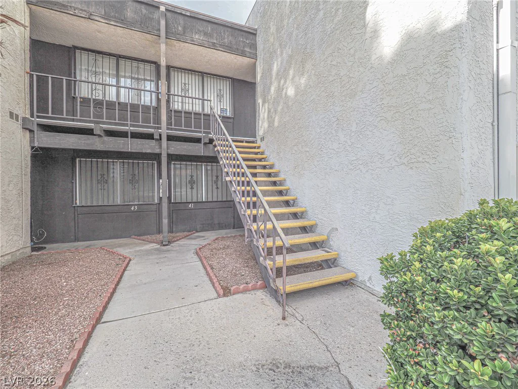 1370 Vegas Valley, Las Vegas, NV 89169