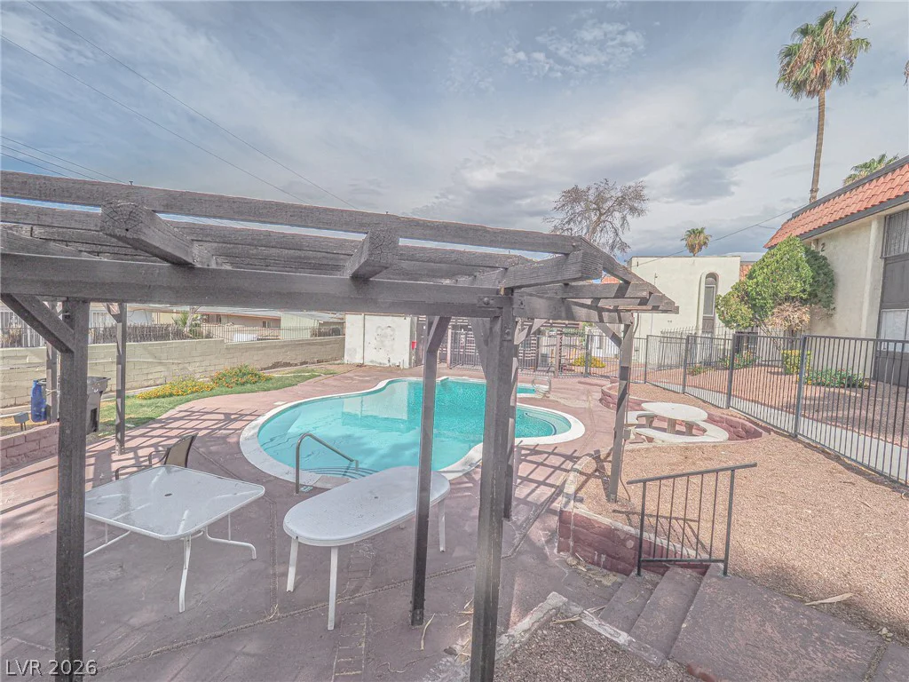 1370 Vegas Valley, Las Vegas, NV 89169