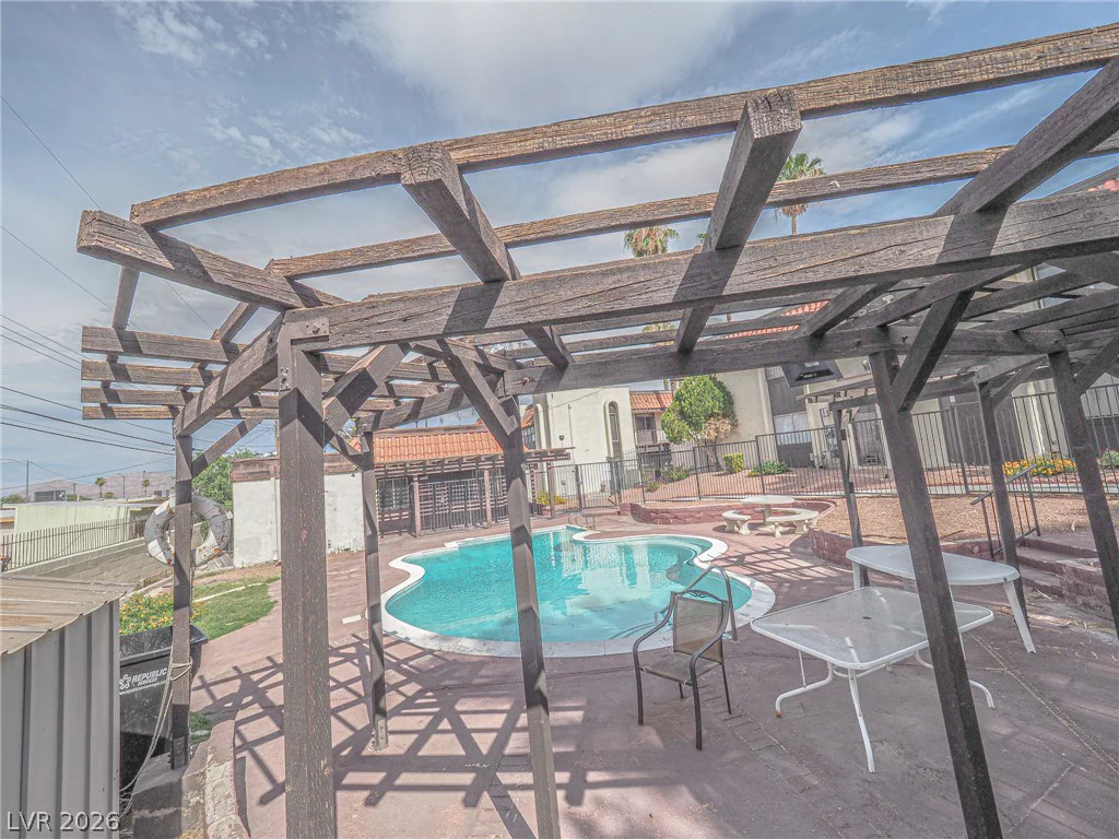 1370 Vegas Valley, Las Vegas, NV 89169