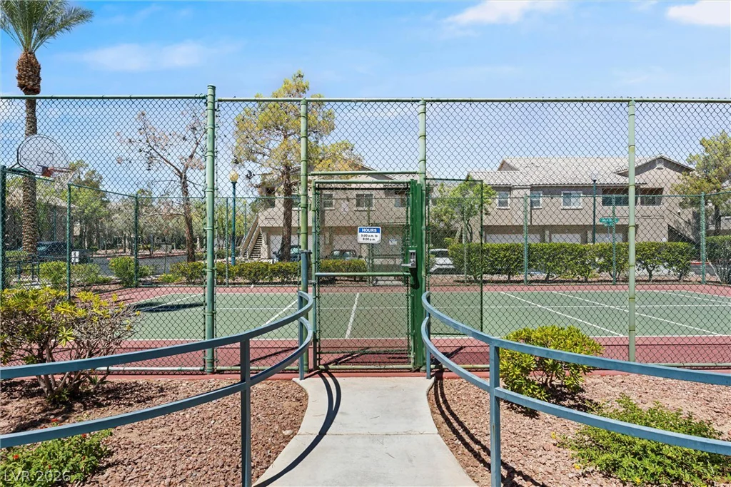 2053 Gravel Hill, Las Vegas, NV 89117