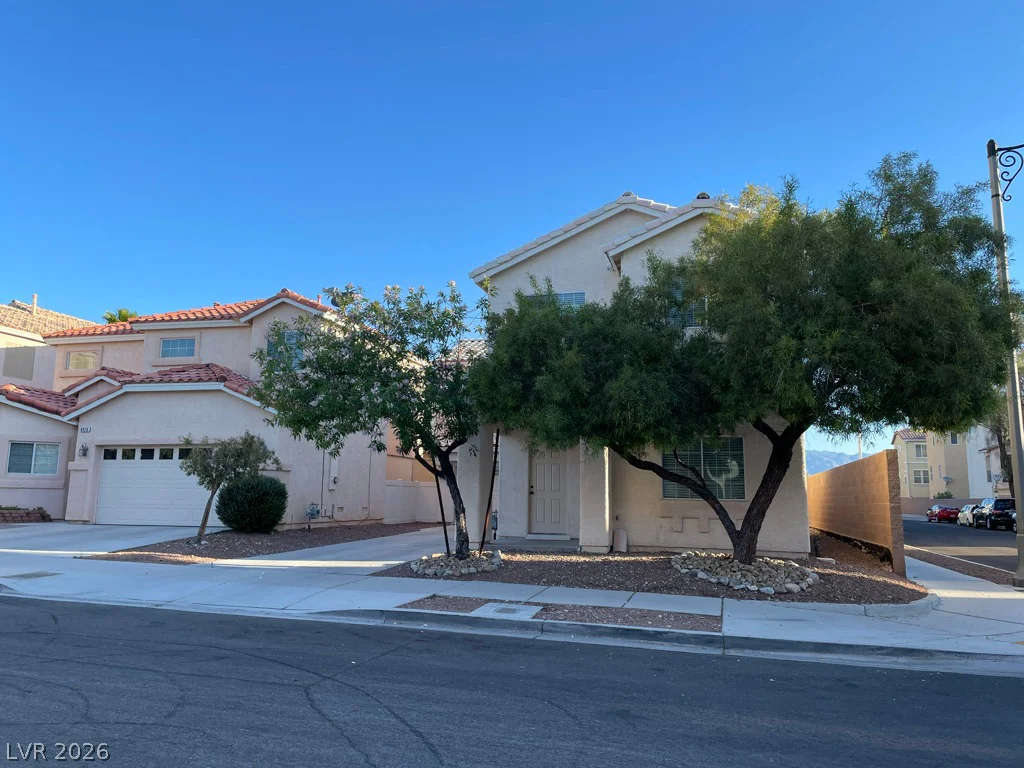 8912 Snowtrack, Las Vegas, NV 89149